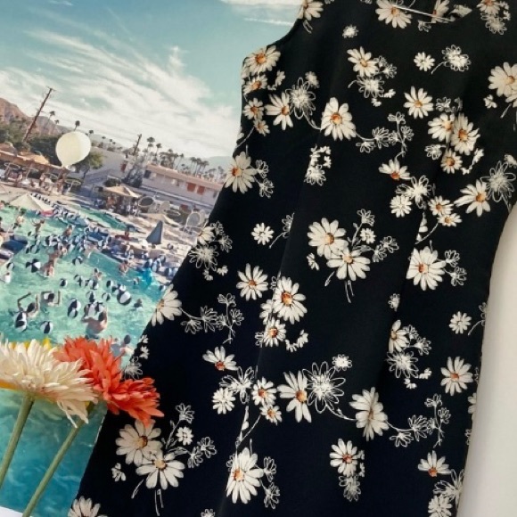 Y2K 90s Rampage black daisy print polyester sleeveless mini dress Juniors 3 - Picture 2 of 11